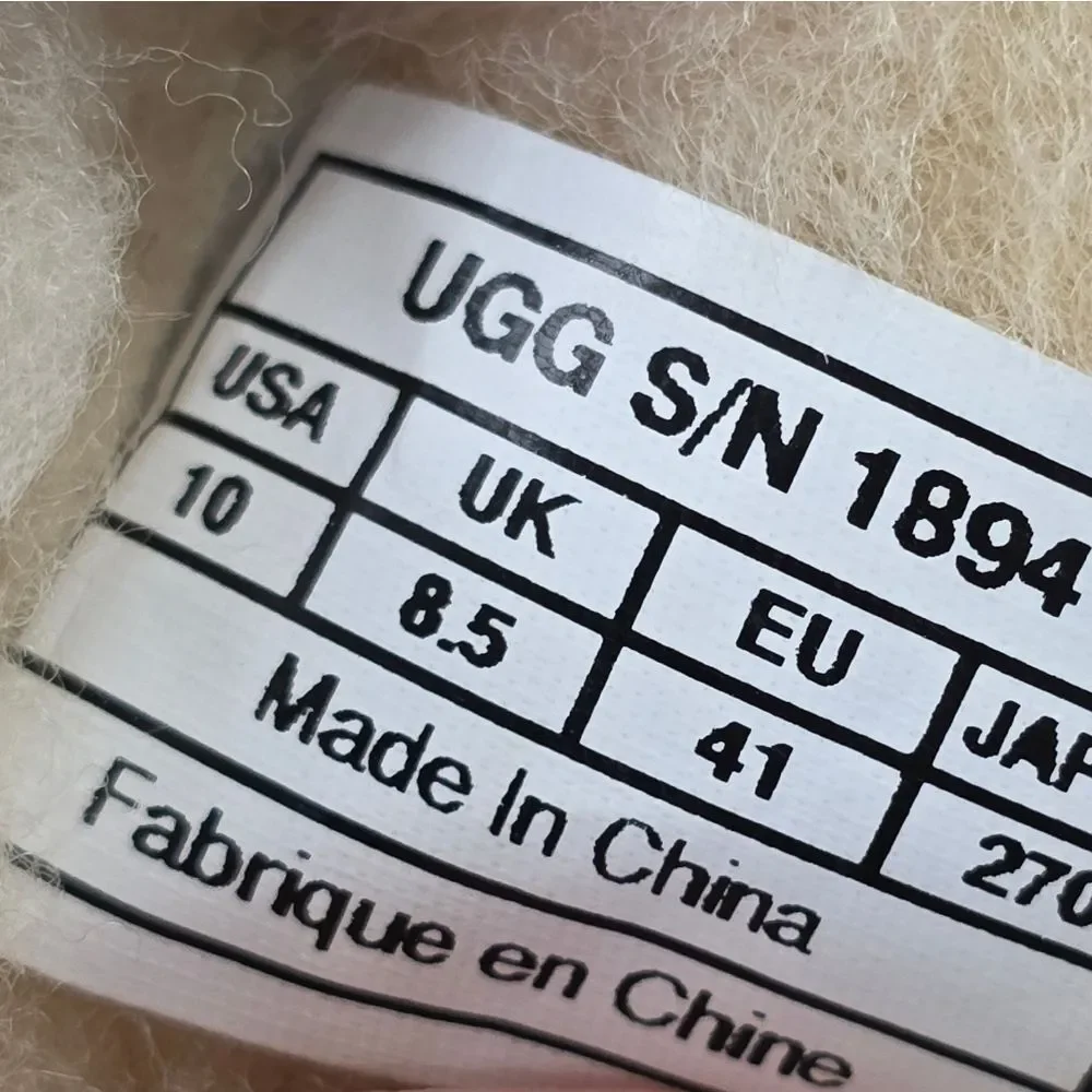 UGG Australia Plumdale Winter Boots Womens Sz 10 EU‎ 41 Brown Leather Sheespkin